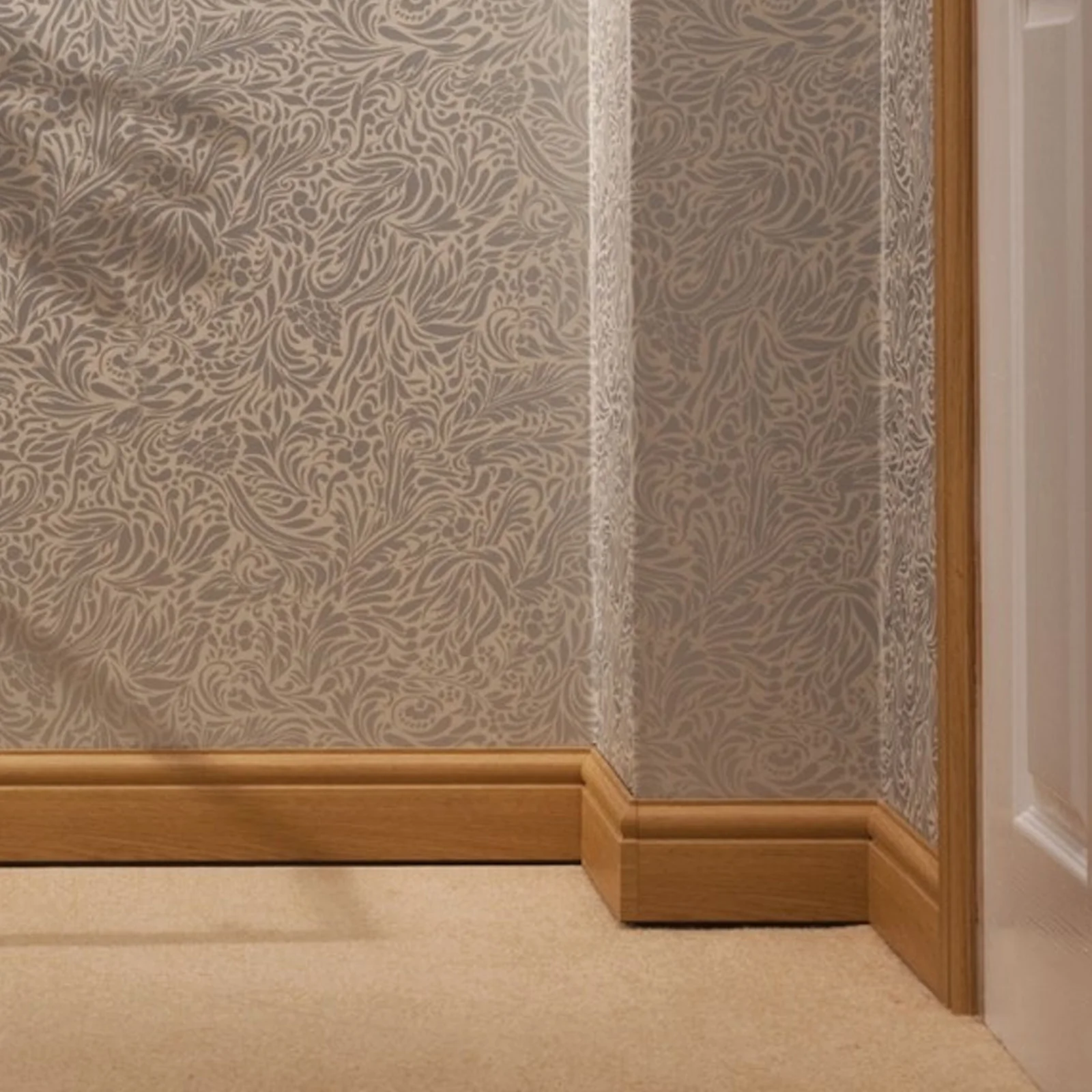 100mm Torus Skirting 90° Internal Corner - Image 3