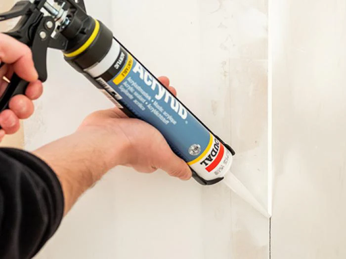 Soudal Acryrub SWS Sealant Filler - Image 4